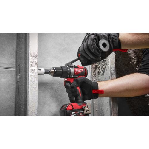 Perceuse-visseuse 18 V M18 BLDD2-402X + 2 batteries 4 Ah + chargeur + coffret HD BOX MILWAUKEE 4933464559 photo du produit Secondaire 2 L