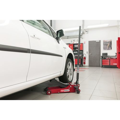 Cric hydraulique extra-bas aluminium-acier 2 t KS TOOLS 161.0365 photo du produit Secondaire 3 L