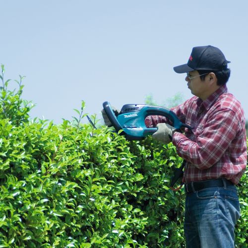 Taille-haie Pro 670 W 65 cm en boîte carton MAKITA UH6580 photo du produit Secondaire 3 L