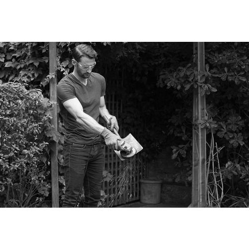 Meuleuse 710 W 115mm - BLACK & DECKER - BEG010-QS pas cher Secondaire 4 L