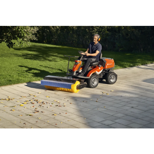 Tondeuse autoportée thermique 603cm³ Rider R 316TX AWD à coupe frontale HUSQVARNA 970542801 photo du produit Secondaire 5 L