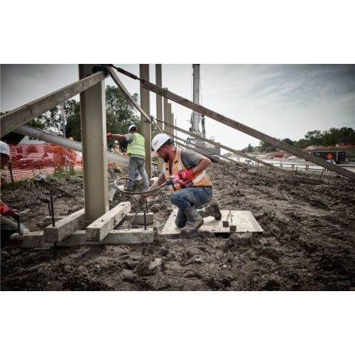 Aiguille vibrante 18 V M18 FCVN24-551 2,4 m + batterie 5,5 Ah + chargeur MILWAUKEE 4933479600 photo du produit Secondaire 3 L