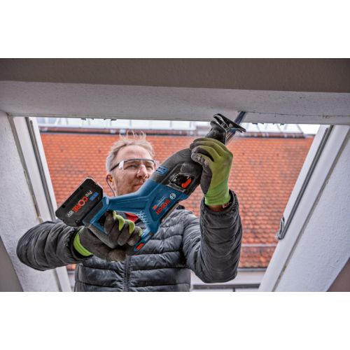 Scie sabre 18 V GSA 18V-28 + 2 batteries Procore 5,5 Ah + Chargeur en coffret L-BOXX BOSCH 06016C0003 photo du produit Secondaire 4 L