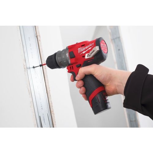 Perceuse à percussion 12 V M12 FUEL™ M12 FPDX-0 (sans batterie ni chargeur) 6 en 1 avec mandrins amovibles MILWAUKEE 4933464135 photo du produit Secondaire 4 L