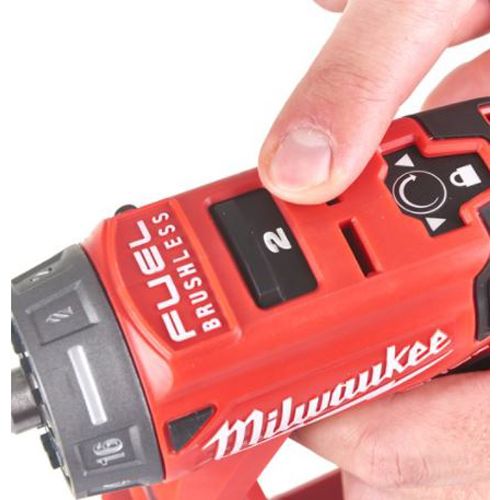 Perceuse-visseuse à mandrin amovible 12 V FUEL M12 FDDXKIT-202X + 2 batteries 2 Ah + chargeur + coffret HD BOX MILWAUKEE 4933464979 photo du produit Secondaire 9 L