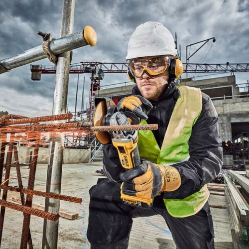Pack de 4 outils 18V Powerstack (DCD709/DCF809/DCG405/DCH172) + 2 batteries 4Ah + chargeur + coffret T-STAK DEWALT photo du produit Secondaire 8 L