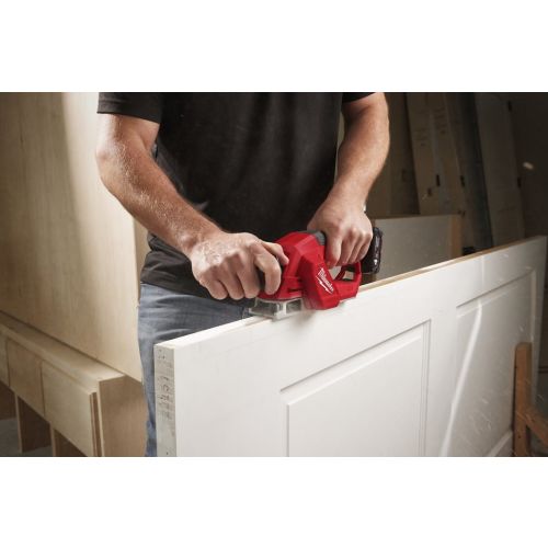 Rabot 12 V M12 M12 BLP-0X 56 mm (sans batterie ni chargeur) + coffret HD BOX MILWAUKEE 4933492850 photo du produit Secondaire 16 L