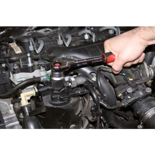 Douille pour filtre à carburant pour moteurs HDI diesel 27 mm KS TOOLS 150.3195 photo du produit Secondaire 1 L
