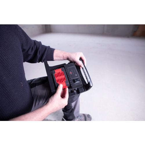 Projecteur de chantier LED 18 V Multi Battery 4000MA Professional rechargeable 4500 lm (sans batterie ni chargeur) + sac de transport BRENNENSTUHL 1173140400 photo du produit Secondaire 14 L