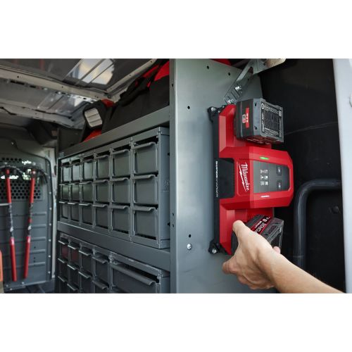 Super chargeur mobile 18V M18 MDBSC double baie MILWAUKEE 4932498557 photo du produit Secondaire 9 L