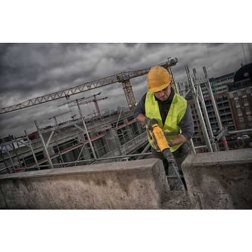 Perforateur-burineur 54 V SDS-Max XR FLEXVOLT 6,1 J + 2 batteries Flexvolt 3 Ah + chargeur + coffret TSTAK DEWALT DCH481X2-QW photo du produit Secondaire 8 L