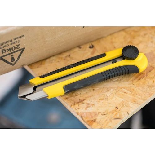 Cutter 25mm bimatière - STANLEY - 0-10-425 pas cher Secondaire 1 L