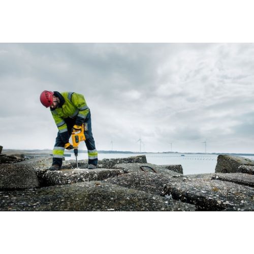 Perforateur-burineur 54 V SDS-Max XR FLEXVOLT 6,1 J + 2 batteries Flexvolt 3 Ah + chargeur + coffret TSTAK DEWALT DCH481X2-QW photo du produit Secondaire 7 L