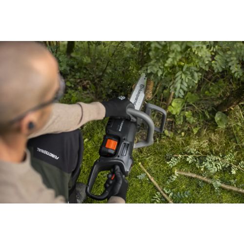 Tronçonneuse 18 V Aspire C15X-P4A + batterie 4 Ah + chargeur HUSQVARNA 970720504 photo du produit Secondaire 4 L