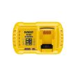 Chargeur rapide XR 12 V / 14.4 V / 18 V pour batteries 1,3 Ah - 9 Ah Li-ion DEWALT DCB118-QW photo du produit Secondaire 1 S