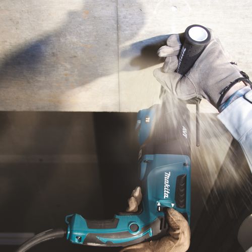 Perfo-burineur SDS-Plus 800 W 26 mm + kit d'accessoires en coffret MAKITA HR2631FTX4 photo du produit Secondaire 2 L