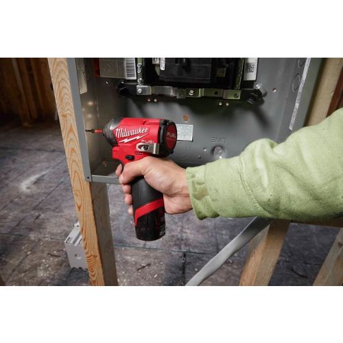 Visseuse à chocs compacte hexagonal 1/4'' 12 V M12 FID2-202X + 2 batteries 2 Ah + chargeur + HD BOX MILWAUKEE 4933479877 photo du produit Secondaire 7 L