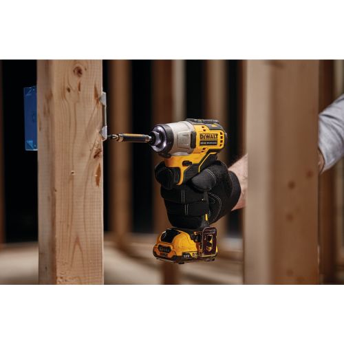 Visseuse a chocs 12 V XR Brushless + 2 batteries 2 Ah + chargeur + coffret T-STAK DEWALT DCF801D2-QW photo du produit Secondaire 4 L