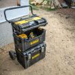 Radio de chantier TOUGH SYSTEM sur secteur ou batteries XR 12 V / 18 V / 54 V (sans batterie ni chargeur) DEWALT DWST1-75659-QW photo du produit Secondaire 7 S