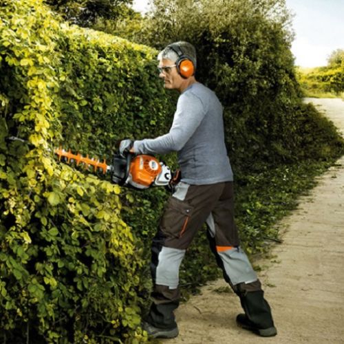 Taille-haies thermique 22,7 cm³ HS 82 R 60 cm STIHL 4237-011-2977 photo du produit Secondaire 12 L