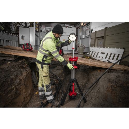 Projecteur Trépied LED 18V M18 SAL2-0 MILWAUKEE 4933492486 photo du produit Secondaire 4 L