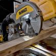 Scie à onglets radiale 1800 W 216 mm avec système XPS DEWALT DWS777-QS photo du produit Secondaire 5 S