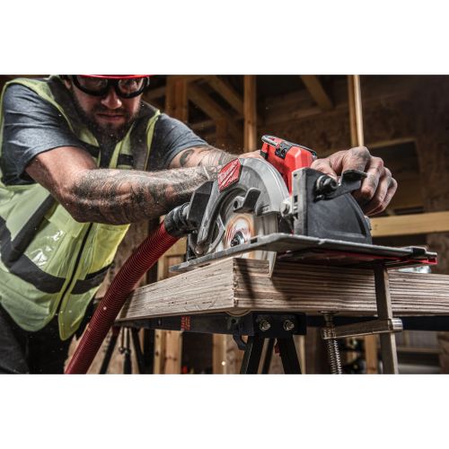 Scie circulaire 18 V M18 FUEL M18 FCS66GR3-0 bois et plastique 68 mm (sans batterie ni chargeur) MILWAUKEE TOOL 4933493491 photo du produit Secondaire 6 L