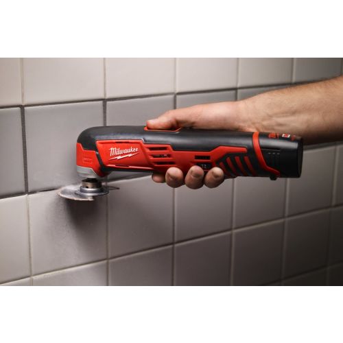 Multi-tool compact 12 V C12 MT-202B + 2 batteries 2 Ah + chargeur + sac de transport MILWAUKEE 4933441710 photo du produit Secondaire 10 L