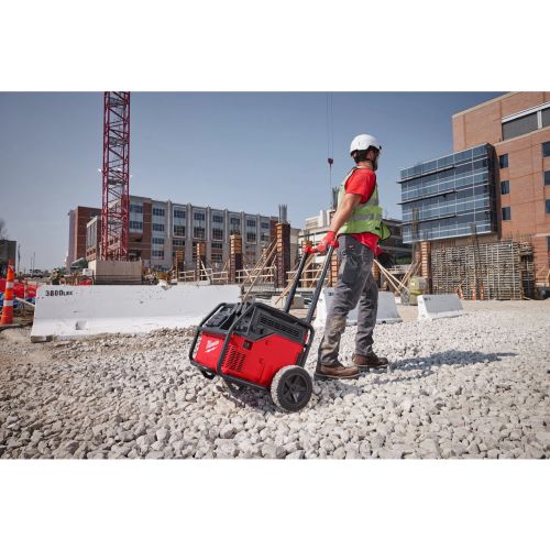 Générateur 7200 / 3600 W ROLL-ON IRPSUOP2500 batterie interne 2,5 kWh MILWAUKEE 4933492133 photo du produit Secondaire 13 L