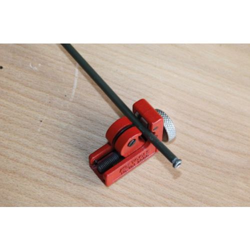 Mini coupe-tube cuivre diamètre 3 - 16 mm KS TOOLS 101.5016 photo du produit Secondaire 4 L