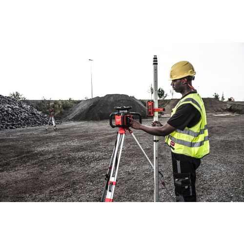 Laser rotatif 18 V M18 M18 RLOH600-201C One-Key rouge horizontale 600 m + 1 batterie 2 Ah + chargeur en coffret MILWAUKEE 4933493191 photo du produit Secondaire 4 L