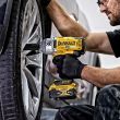 Boulonneuse à chocs 18V XR + 2 batteries 5 Ah + chargeur en coffret T-STAK DEWALT DCF899P2-QW photo du produit Secondaire 5 S
