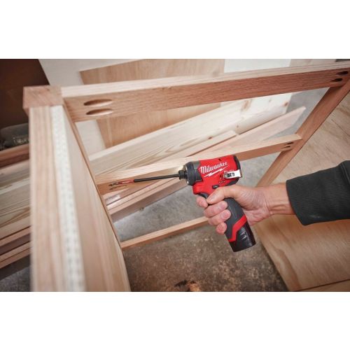 Visseuse à chocs compacte hexagonal 1/4'' 12 V M12 FID2-202X + 2 batteries 2 Ah + chargeur + HD BOX MILWAUKEE 4933479877 photo du produit Secondaire 11 L