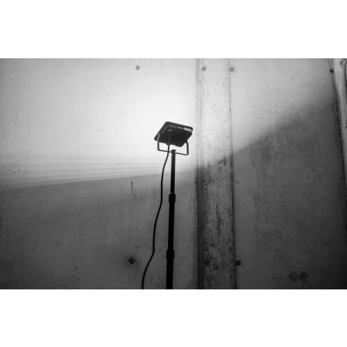 Projecteur de chantier LED 50W JARO 7060 T avec trépied 5m H07RN-F 3G1,0 - BRENNENSTUHL - 1171250544 pas cher Secondaire 6 L