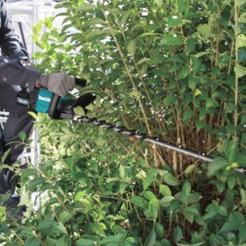 Taille-haie 40 V max Li-Ion XGT 60 cm (sans batterie ni chargeur) en boîte en carton MAKITA UH004GZ photo du produit Secondaire 2 L