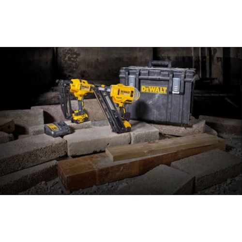 Kit 2 outils 18 V XR + 2 batteries 5 Ah + chargeur + mallette TOUGHSYSTEM DEWALT DCK264P2-QW photo du produit Secondaire 2 L