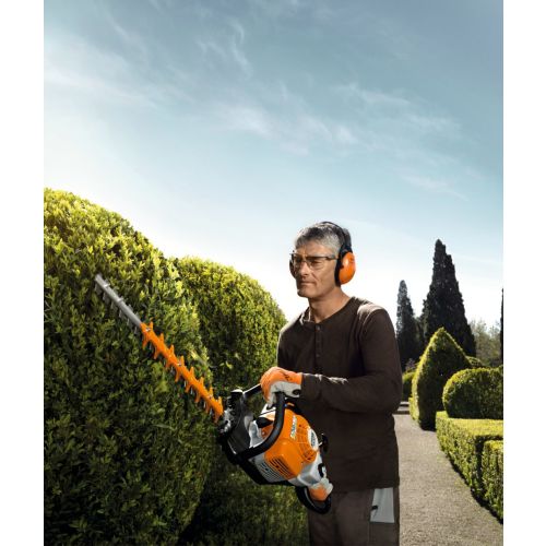 Taille-haies thermique 22,7cm³ HS 82 R 75 cm - STIHL - 4237-011-2978 pas cher Secondaire 11 L