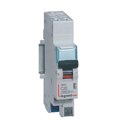 Disjoncteur phase + neutre DNX³ 4500 6kA arrivée bornes automatiques 1 module 1P+N 230V 20A - LEGRAND - 406784 pas cher Principale L