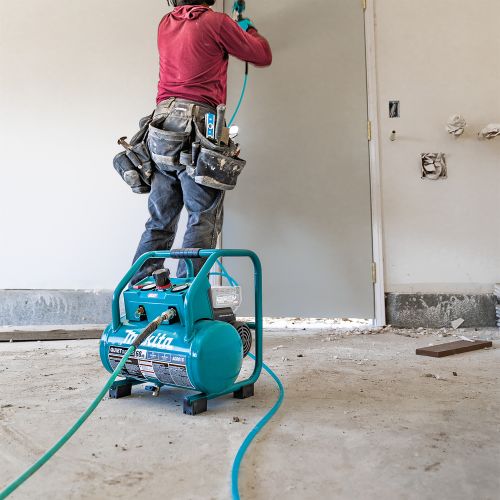 Compresseur Makita 40 V Max XGT (sans batterie ni chargeur) MAKITA AC001GZ photo du produit Secondaire 11 L