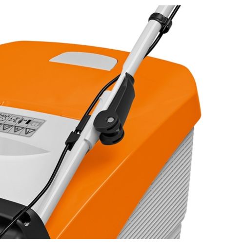 Tondeuse à gazon thermique 140 cm3 RM 443 poussée STIHL 6338-011-3406 photo du produit Secondaire 2 L