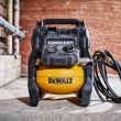 Compresseur 54V XR Flexvolt 10 L (sans batterie ni chargeur) DEWALT DCC1054N-XJ photo du produit Secondaire 5 S