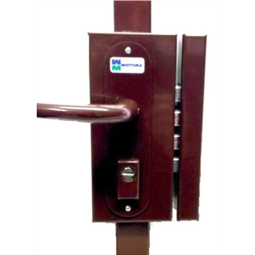 Serrure 3 points S&eacute;rie 468 profil europeen coloris marron A2P* droite MOTTURA 38468VDA2P photo du produit Principale L