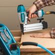 Cloueur pneumatique 8 bar 50 mm en coffret synthétique MAKITA AF506 photo du produit Secondaire 3 S