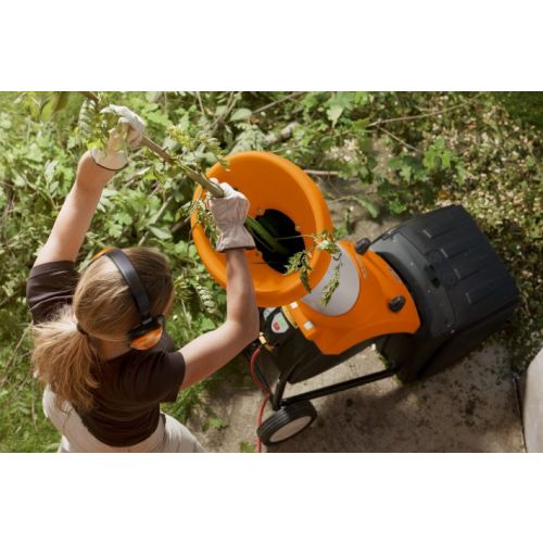 Broyeur de végétaux 2500 W GHE 250 STIHL 6008-011-1030 photo du produit Secondaire 6 L