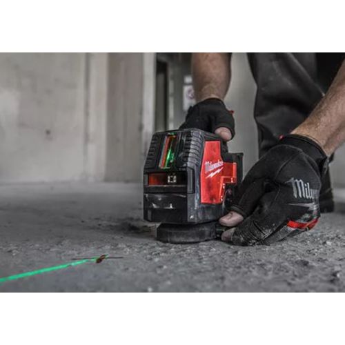 Niveau laser vert 2 lignes 4 V L4 CLL-301C + batterie 3.0 Ah en coffret  MILWAUKEE 4933478098 - MILWAUKEE - 4933478098