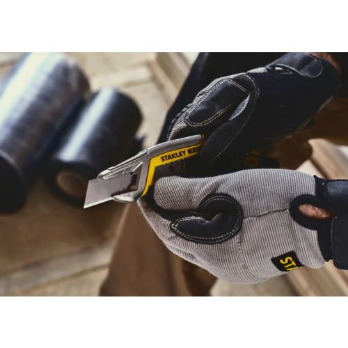 Cutter 18mm QUICK SNAP FATMAX bouton poussoir - STANLEY - FMHT10594-0 pas cher Secondaire 5 L