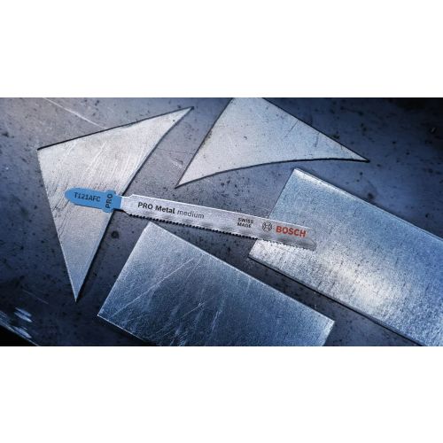 5 lames de scie sauteuse PRO T121AFC BIM Speed métal 92 mm pas 1,2 mm BOSCH 2608655106 photo du produit Secondaire 7 L