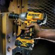 Boulonneuse à chocs 18V XR + 2 batteries 5 Ah + chargeur en coffret T-STAK DEWALT DCF899P2-QW photo du produit Secondaire 4 S