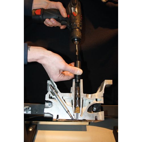 Kit de nettoyage de puits d'injection 23 pièces KS TOOLS 152.1370 photo du produit Secondaire 4 L