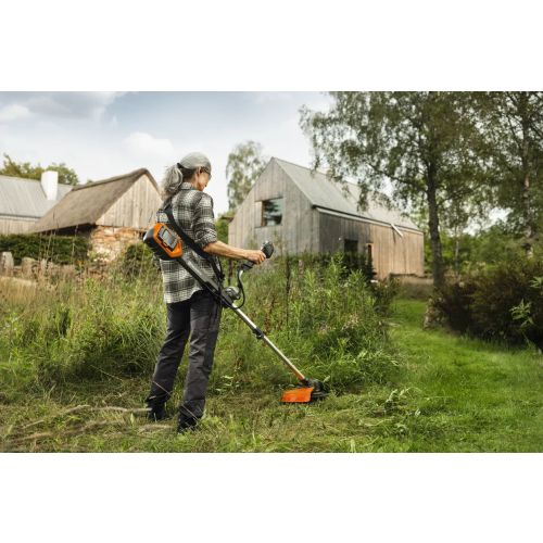 Coupe-bordure 36 V 220iR 36 cm + batterie 4 Ah + chargeur HUSQVARNA 970754402 photo du produit Secondaire 5 L